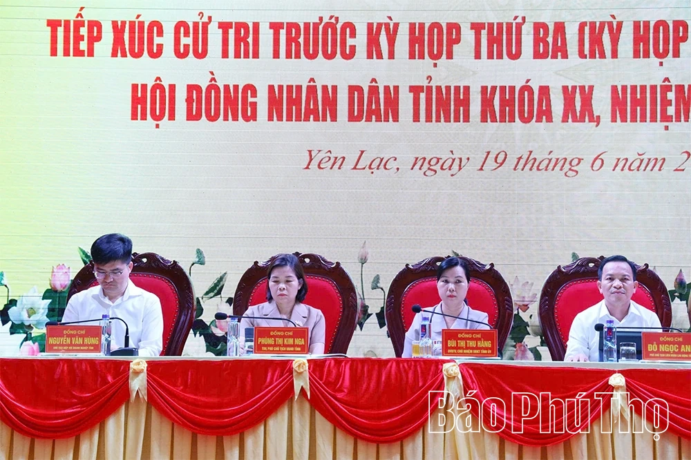 Tổ đại biểu số 11 - HĐND tỉnh khóa XX tiếp xúc cử tri trước Kỳ họp thứ Ba