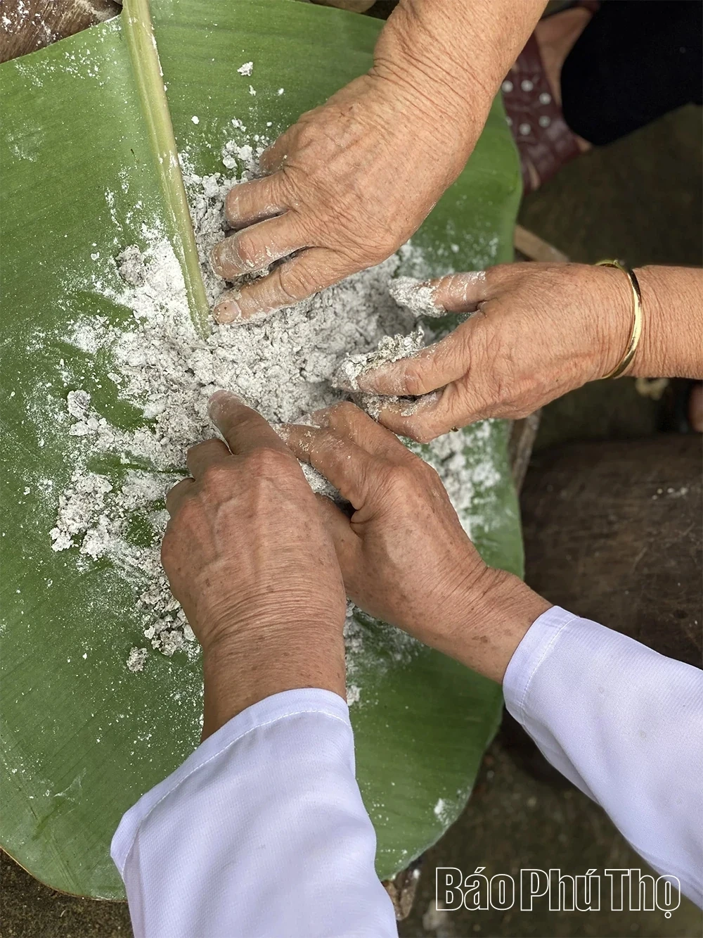 The Unique Cultural Footprint of Muong Straw Wine
