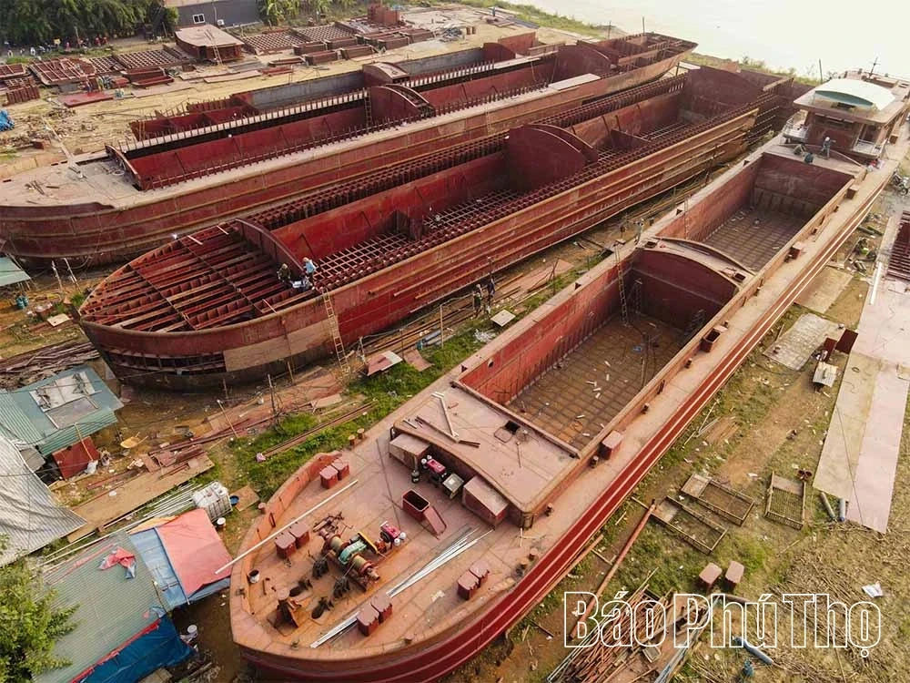 Echoes of the Shipbuilding Village in Son Dong
