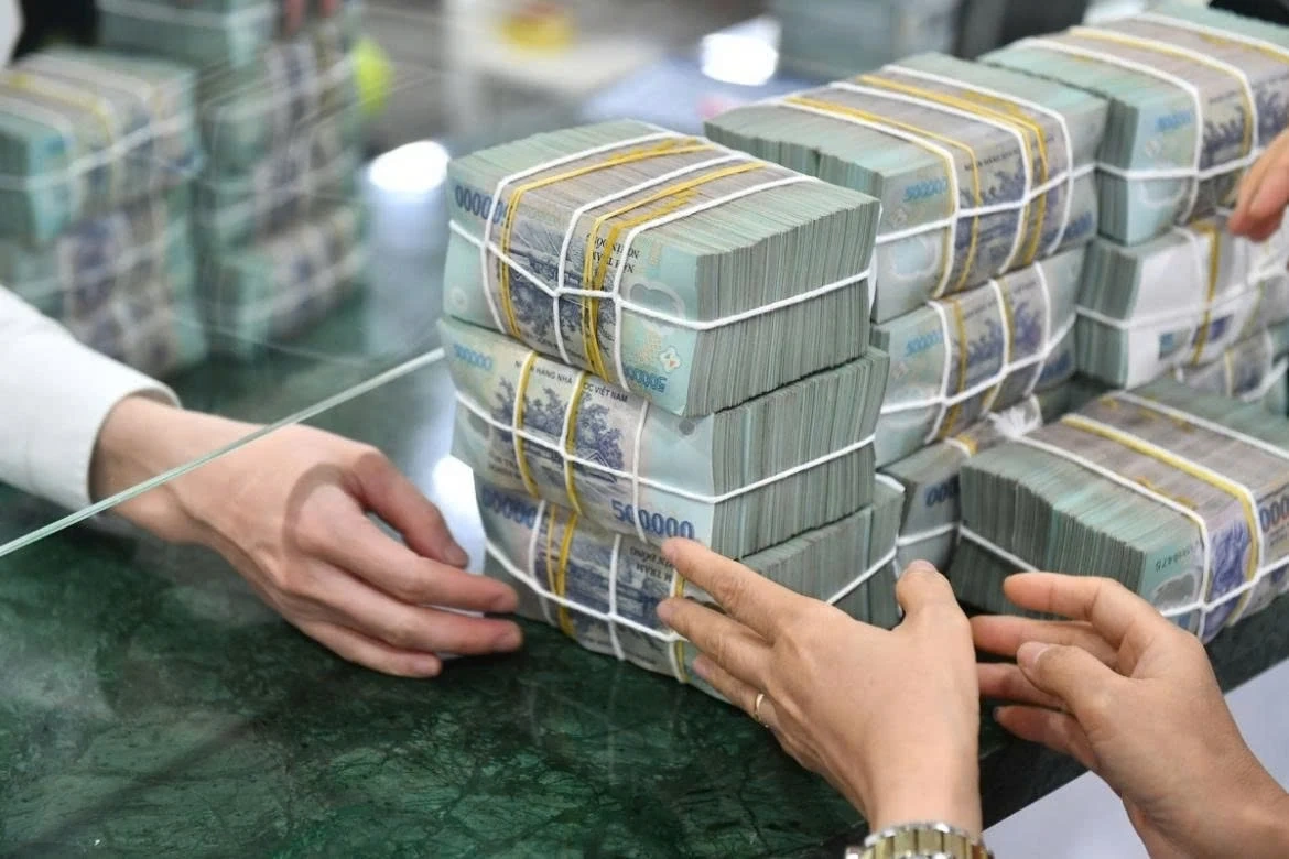 Chính phủ yêu cầu bảo đảm nguồn thực hiện tăng lương cơ sở từ 1/7