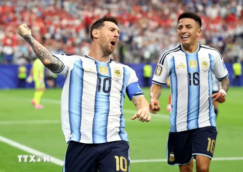 Argentina và Pháp thẳng tiến vào vòng knock-out World Cup 2026