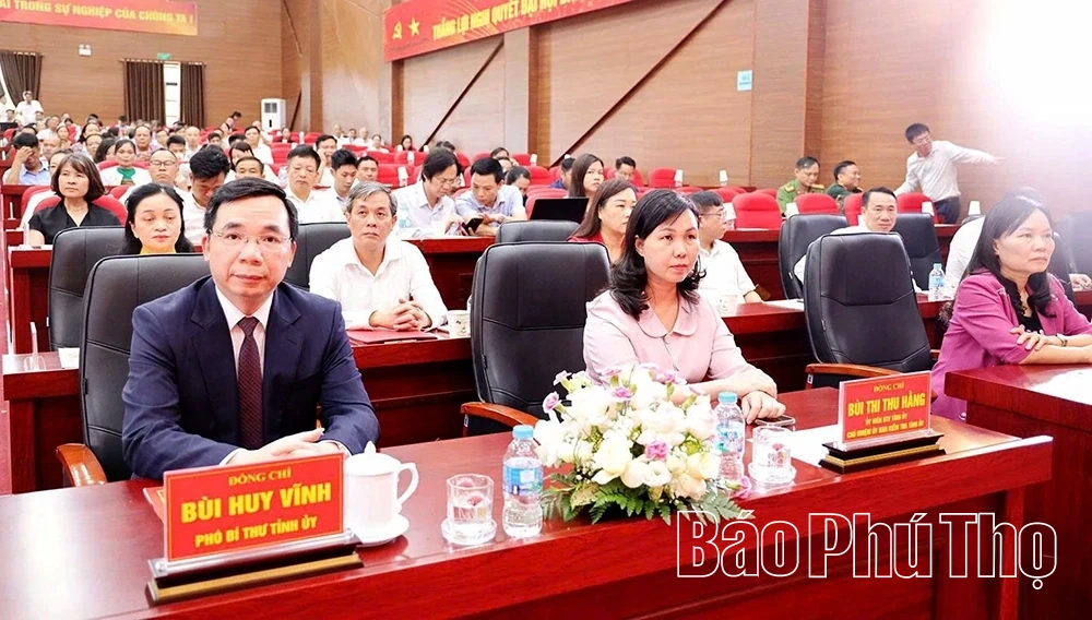 Phường Xuân Hòa đón nhận Huân chương Lao động hạng Nhì, khai mạc Tuần lễ du lịch năm 2026 