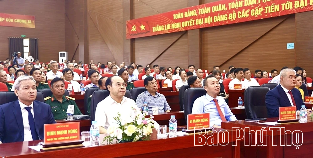 Phường Xuân Hòa đón nhận Huân chương Lao động hạng Nhì, khai mạc Tuần lễ du lịch năm 2026 