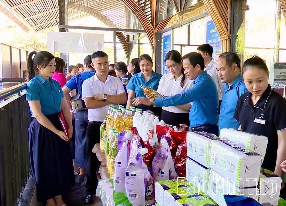 Chăm lo quyền lợi người lao động ở xã Lương Sơn