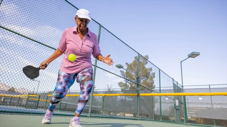 4 nhóm người tuyệt đối không nên chơi pickleball