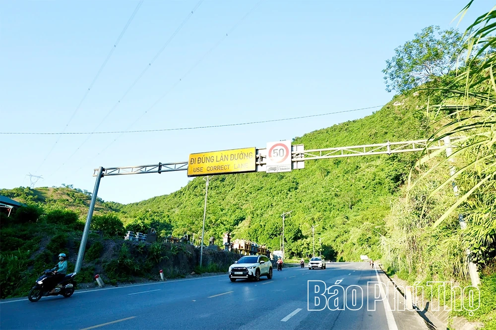 Xóa “điểm đen” giao thông, bảo đảm an toàn cho người dân