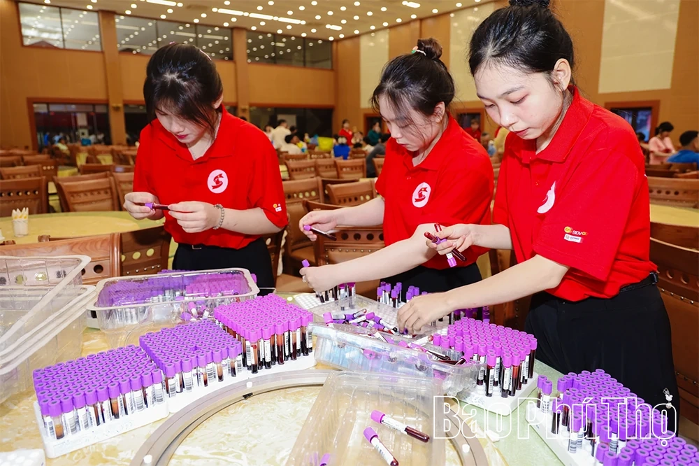 Lan tỏa nghĩa cử cao đẹp từ “Giọt hồng Đất Tổ” năm 2026