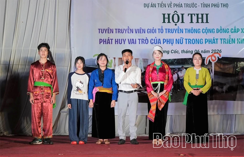 Phụ nữ Đất Tổ chung tay kiến tạo tương lai xanh