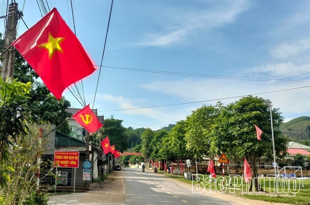 Phát triển du lịch gắn với giữ gìn bản sắc văn hóa Mường ở Lai Đồng