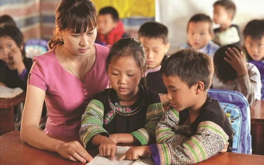 Hướng dẫn sắp xếp, sáp nhập, cơ cấu lại mạng lưới trường lớp; thí điểm mô hình trường học quy mô lớn