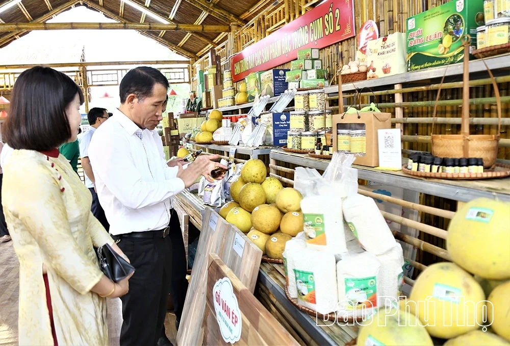 Tạo bứt phá từ các chương trình kích cầu du lịch Đất Tổ