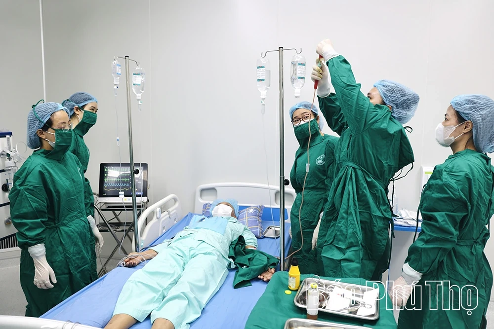 Bệnh viện Đa khoa Vĩnh Phúc khẳng định chất lượng từ việc phát triển kỹ thuật y tế chuyên sâu