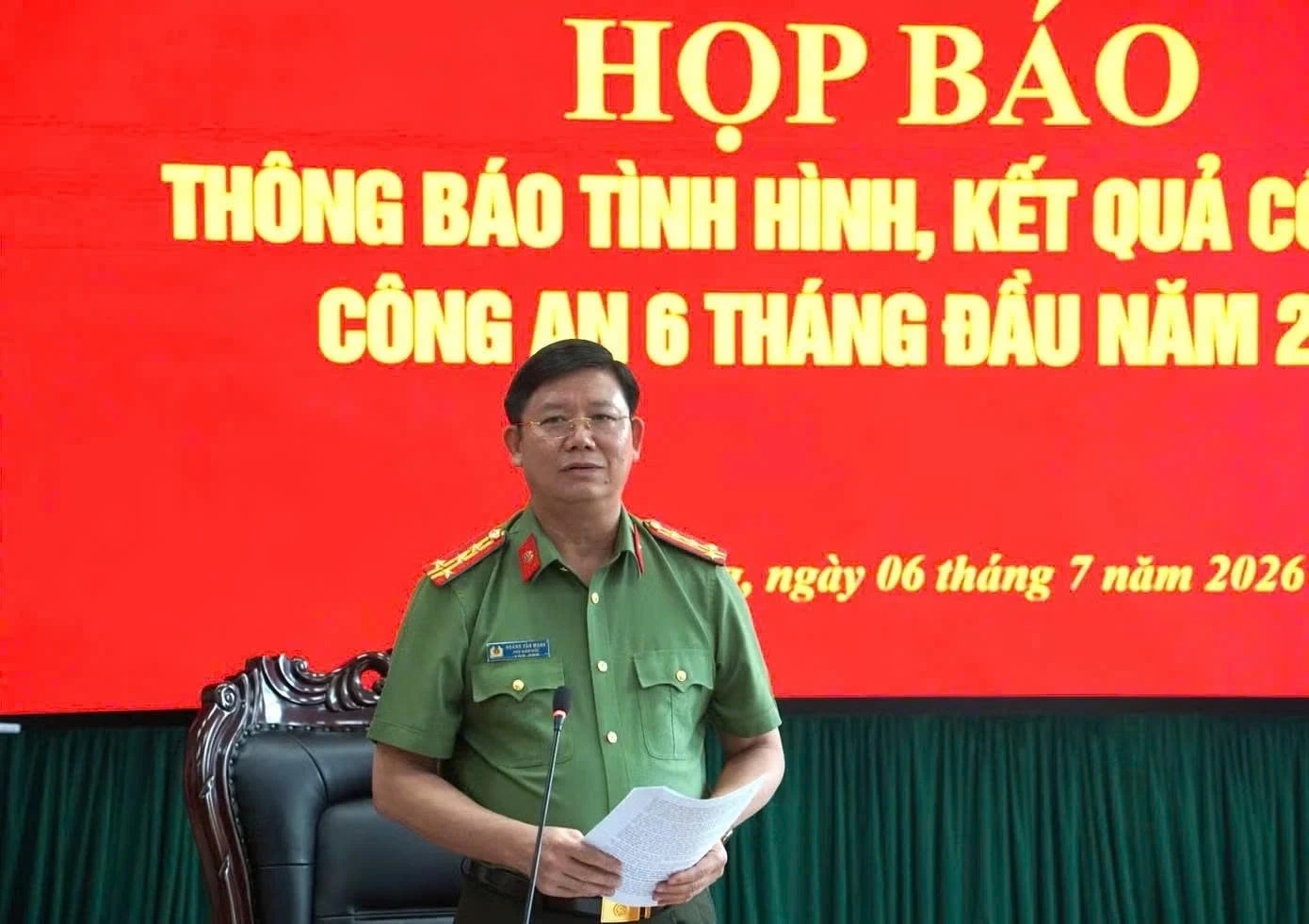 Công an tỉnh Tuyên Quang họp báo, trao đổi thông tin về điều tra vụ điểm Toán cao bất thường
