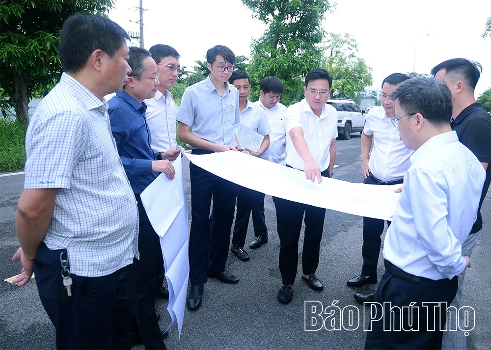Kiểm tra tiến độ các dự án khu đô thị, nhà ở xã hội tại các phường Xuân Hòa, Phúc Yên