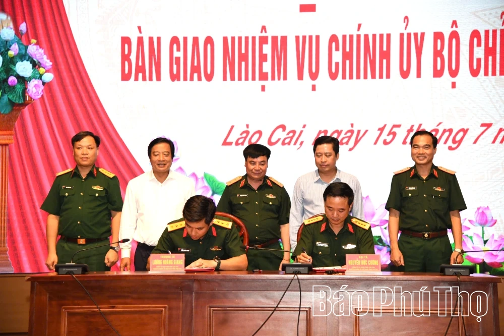 Thượng tá Lương Hoàng Giang được điều động giữ chức Chính ủy Bộ CHQS tỉnh Lào Cai