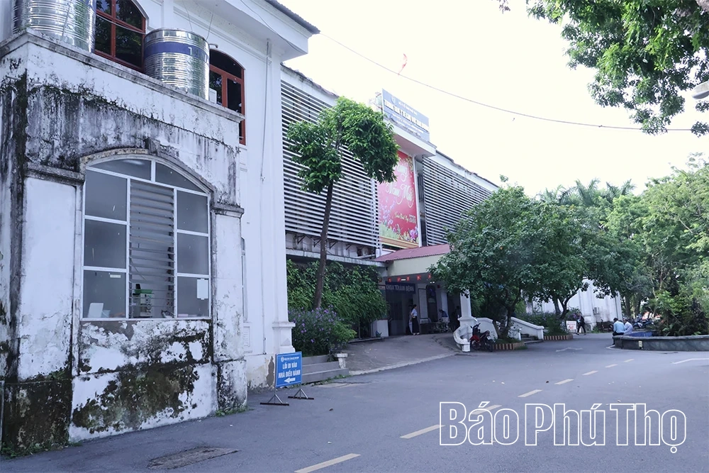Hiện đại hóa y tế vì sức khỏe Nhân dân