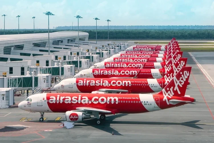 Hướng dẫn đặt vé AirAsia nhanh và tiện lợi trên Traveloka 