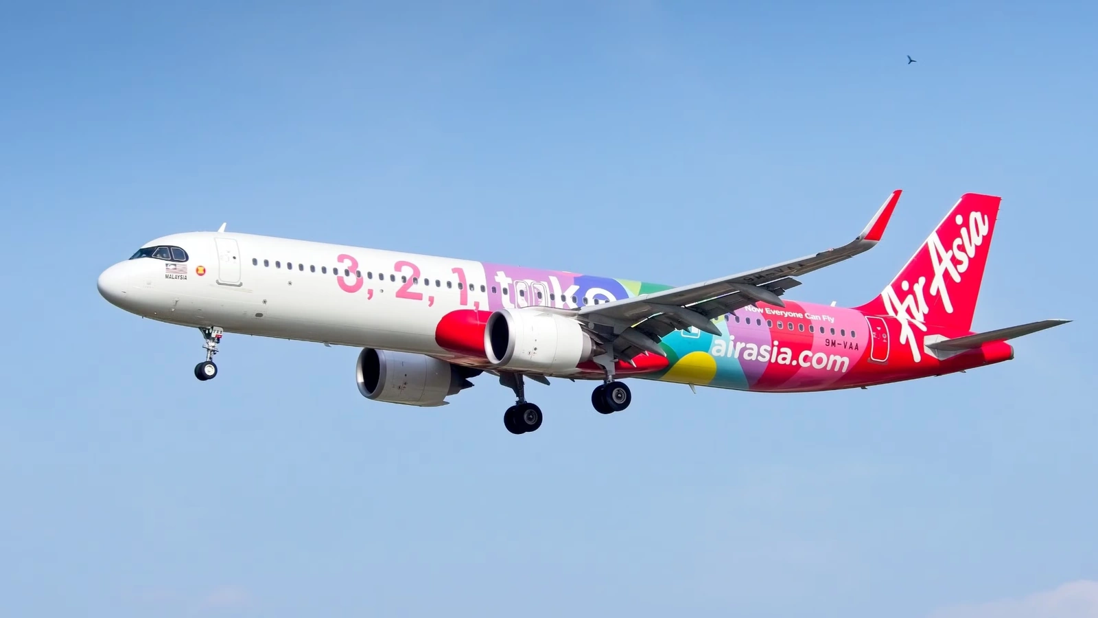 Hướng dẫn đặt vé AirAsia nhanh và tiện lợi trên Traveloka 