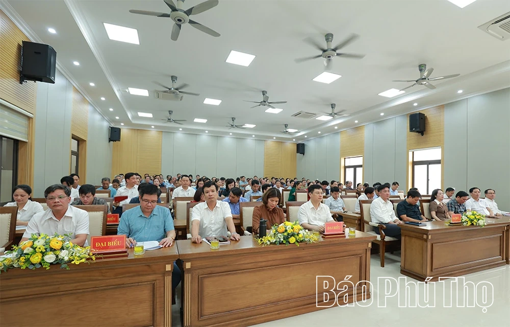 Tổ đại biểu số 1 tiếp xúc cử tri sau Kỳ họp thứ Ba