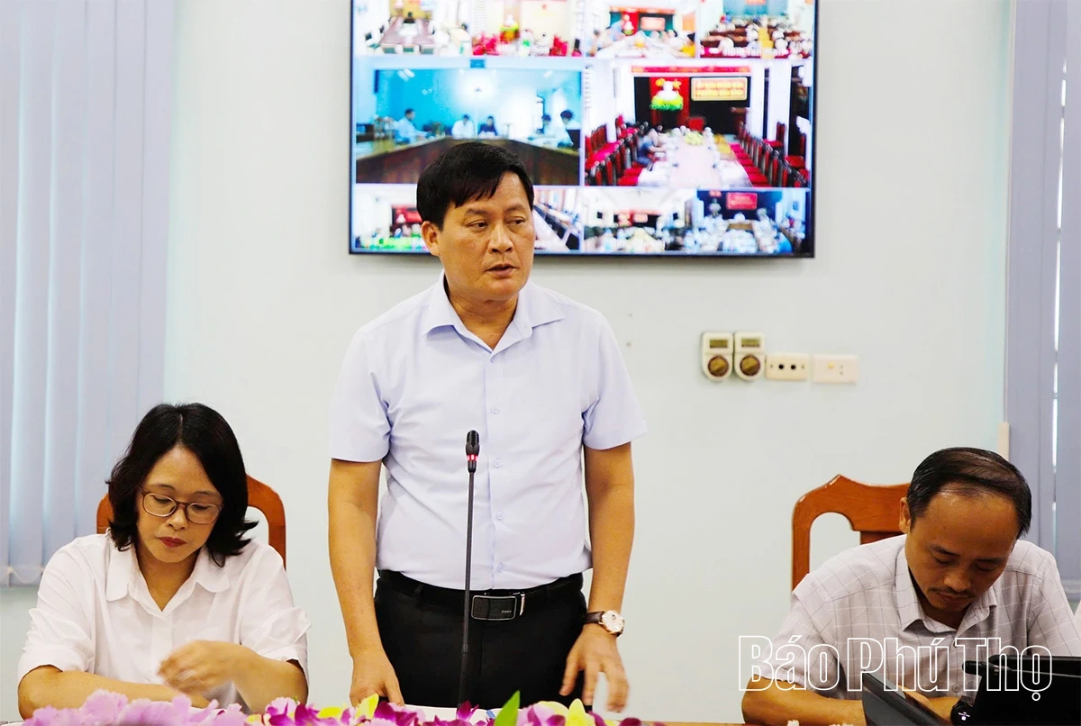 Chủ tịch UBND tỉnh Trần Duy Đông yêu cầu giải quyết ngay những kiến nghị chính đáng của công dân