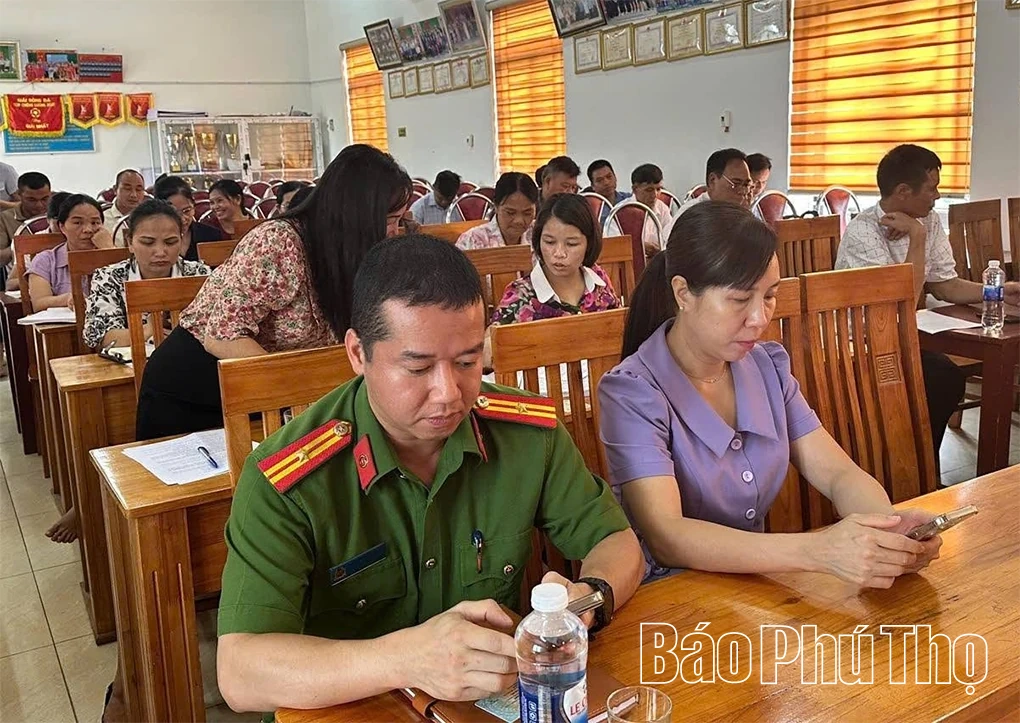 Chuyển đổi số hướng tới phục vụ người dân&nbsp;