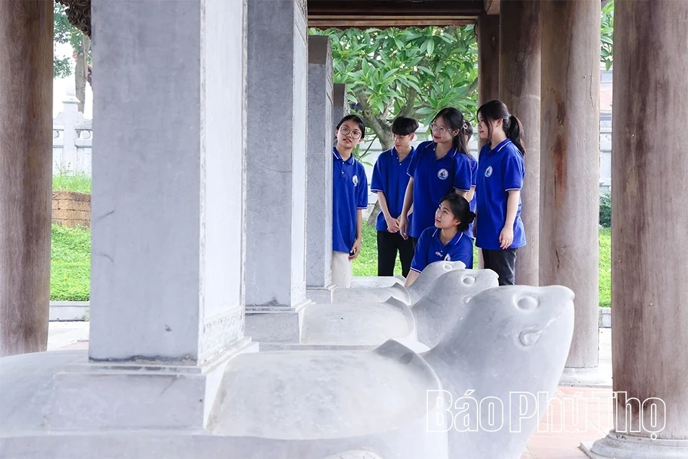 The Temple of Literature — A Cultural Mark of the Ancestral Land