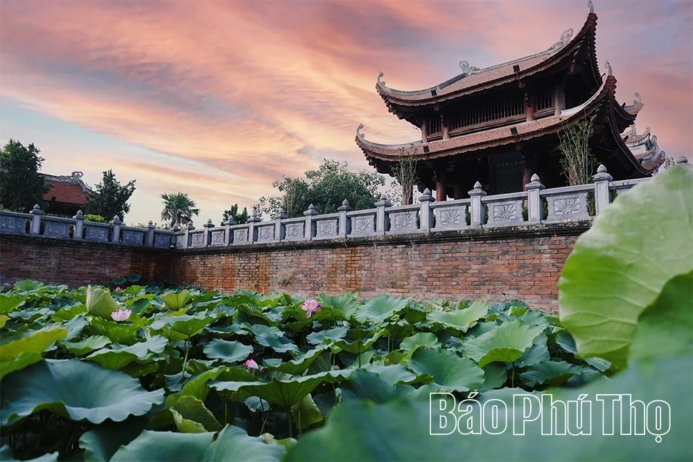 The Temple of Literature — A Cultural Mark of the Ancestral Land