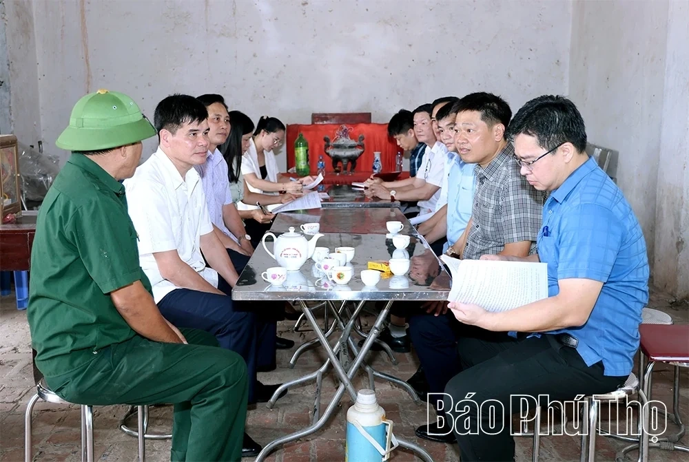 Surveying the Current State of Historical Relics in Thanh Mieu Ward