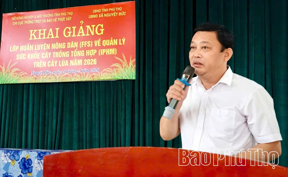 Khai giảng lớp huấn luyện nông dân về quản lý sức khỏe cây trồng tổng hợp