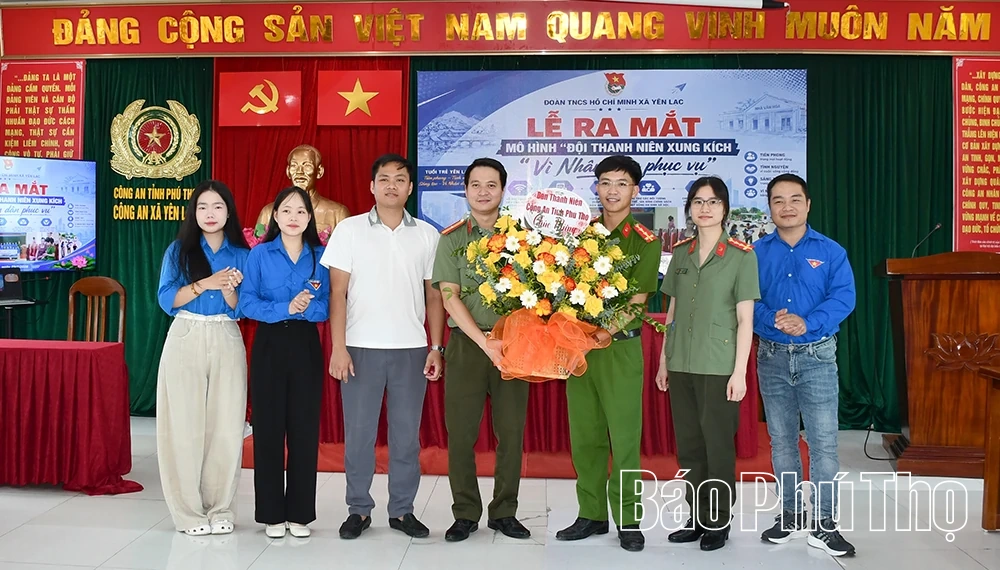 Ra mắt “Đội Thanh niên xung kích vì Nhân dân phục vụ” xã Yên Lạc