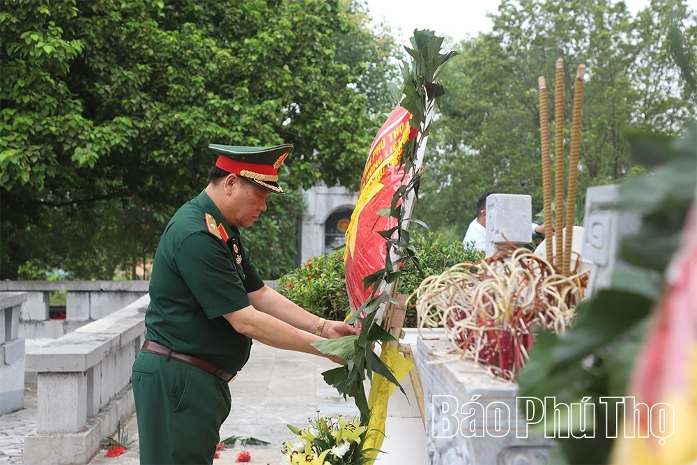 Hội Cựu chiến binh tỉnh dâng hương tưởng niệm các Anh hùng liệt sĩ