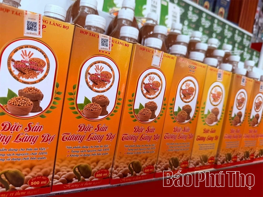Đậm đà hương vị tương Làng Bợ