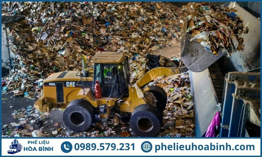 Phế Liệu Hòa Bình - Công ty thu mua phế liệu uy tín giá cao toàn quốc