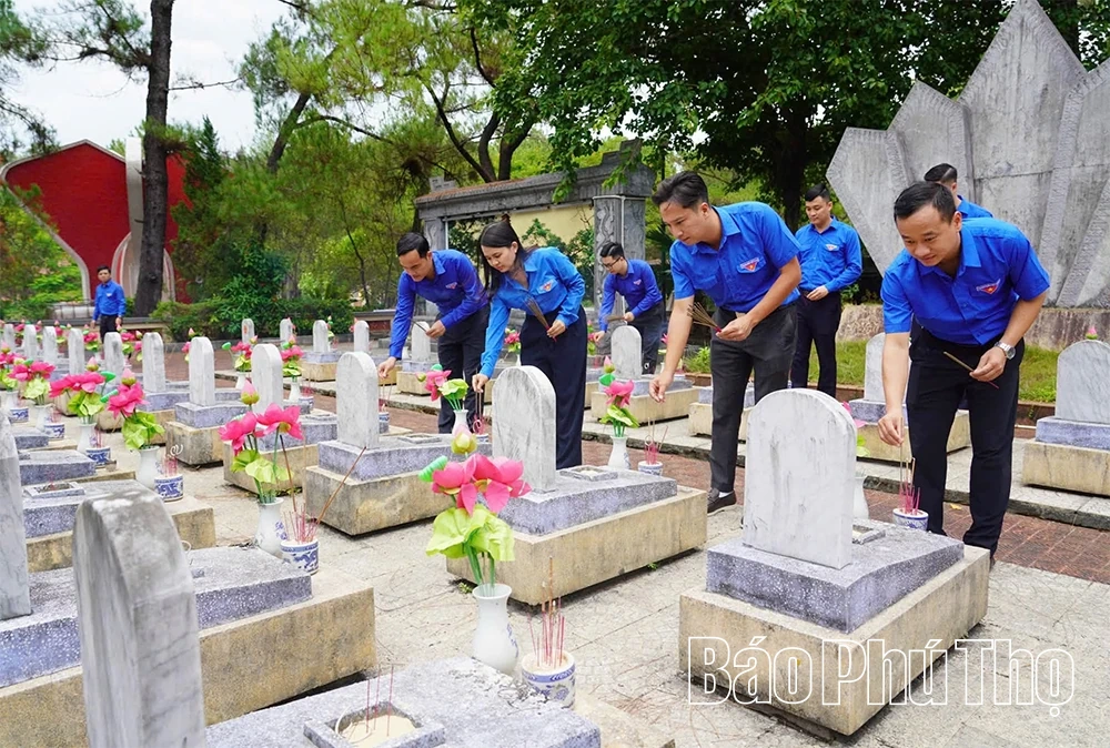 Viết tiếp hành trình tri ân