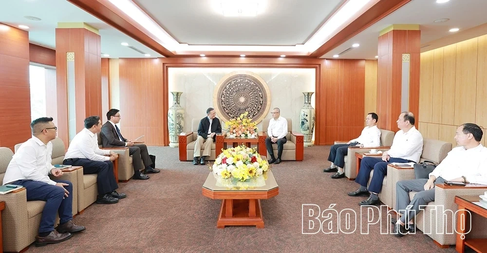 Strengthening Cooperation in Smart Urban Development and High-Tech Industry