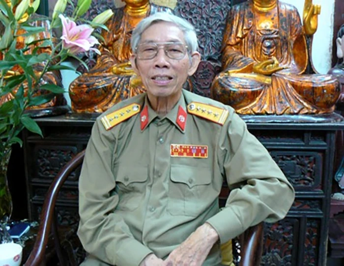 Hơn 30 năm Màu hoa đỏ vẫn lay động triệu trái tim mỗi mùa tri ân