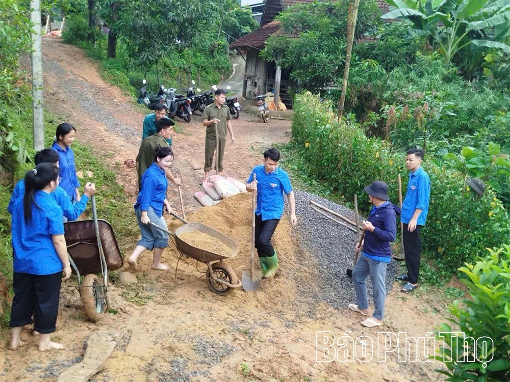 Tháng Bảy tri ân: Viết tiếp những câu chuyện nghĩa tình