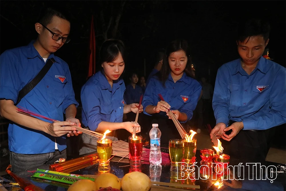 Tháng Bảy tri ân: Viết tiếp những câu chuyện nghĩa tình