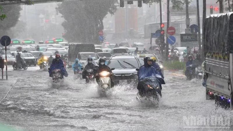 Thời tiết ngày 28/7: Mưa dông bao trùm nhiều khu vực trên cả nước
