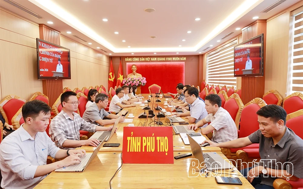 Tập huấn triển khai 4 thủ tục hành chính của Đảng trên môi trường điện tử