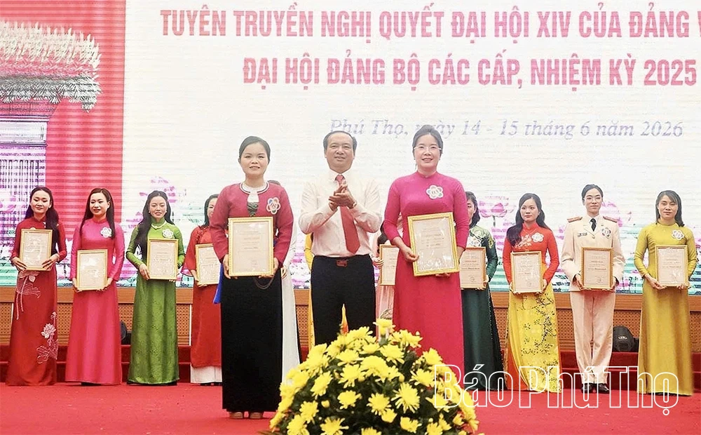 Phát huy&nbsp;truyền thống chủ động, sáng tạo, “đi trước mở đường, đi cùng thực hiện, đi sau tổng kết”&nbsp;trên mặt trận tư tưởng