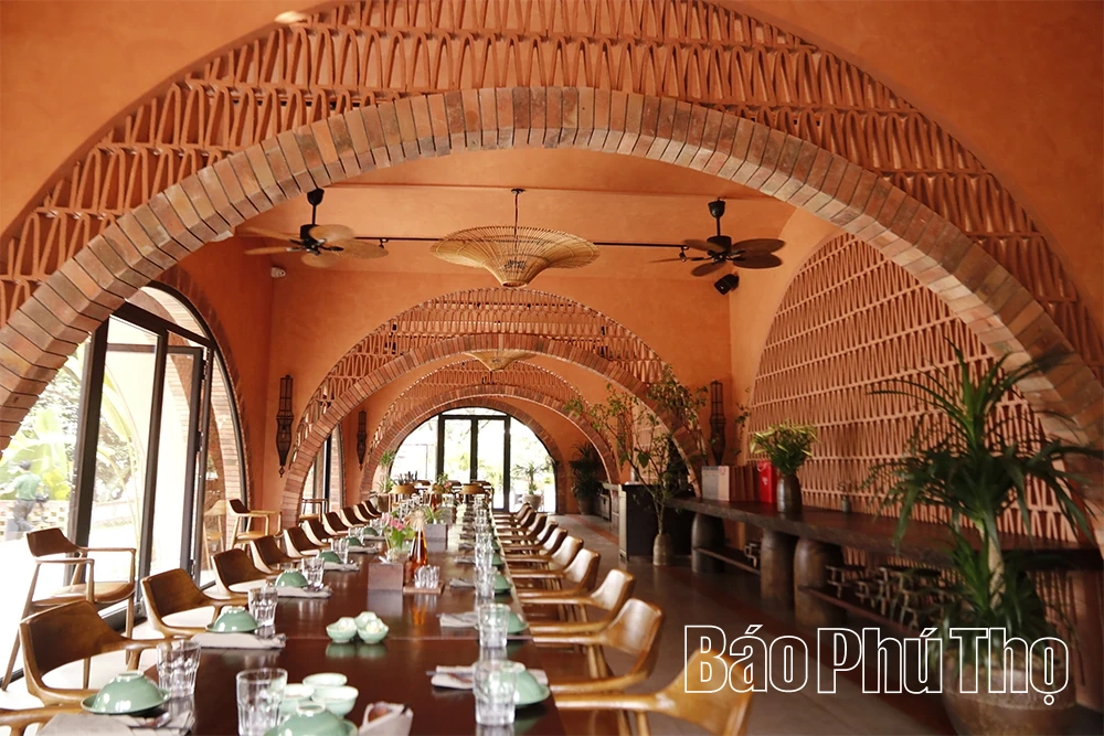 Khám phá du lịch hồ Hoà Bình
