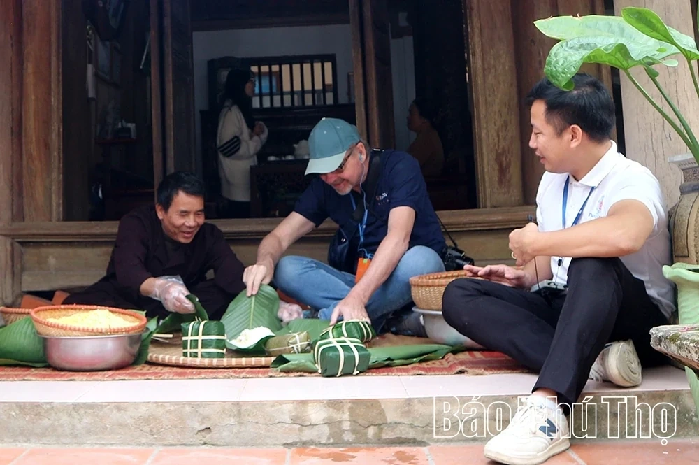 Promoting the Value of Hung Kings Temple and Hung Kings Worship Beliefs in Tourism Development