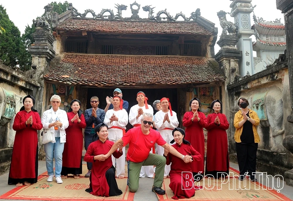 Promoting the Value of Hung Kings Temple and Hung Kings Worship Beliefs in Tourism Development