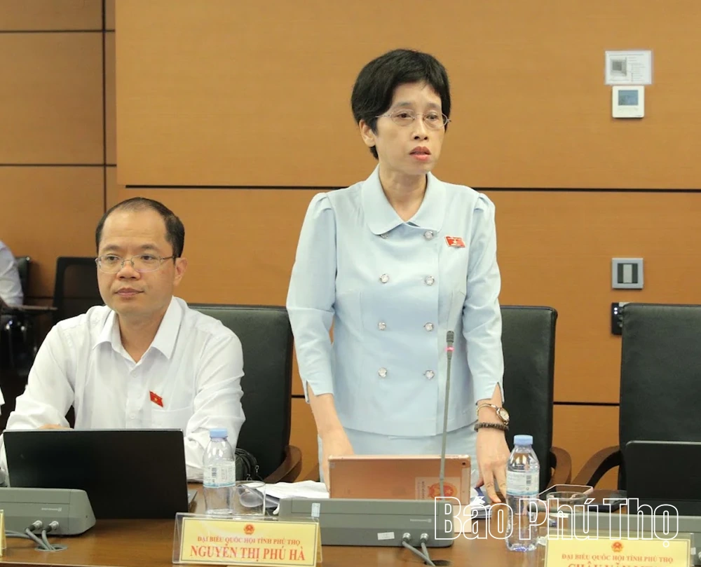 Đại biểu Quốc hội tỉnh Phú Thọ góp ý nhiều nội dung quan trọng tại tổ