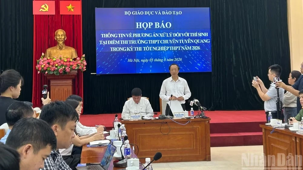 Hủy toàn bộ kết quả tại Điểm thi Trường chuyên Tuyên Quang, dự kiến thi lại tất cả các môn vào 14 và 15/8
