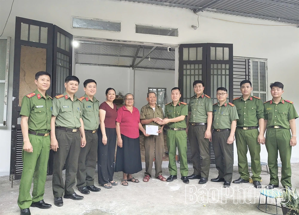 Công an xã Pà Cò: Vì bình yên bản Mông
