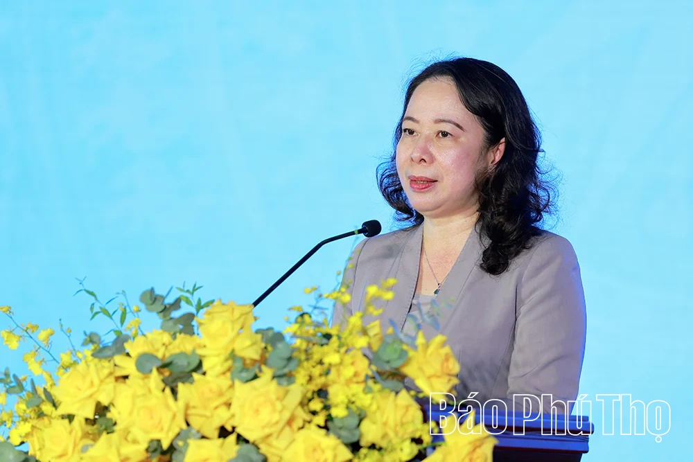 Phó Chủ tịch nước Võ Thị Ánh Xuân dự Ngày hội toàn dân bảo vệ an ninh Tổ quốc tại Công ty TNHH Công nghệ COSMOS 1