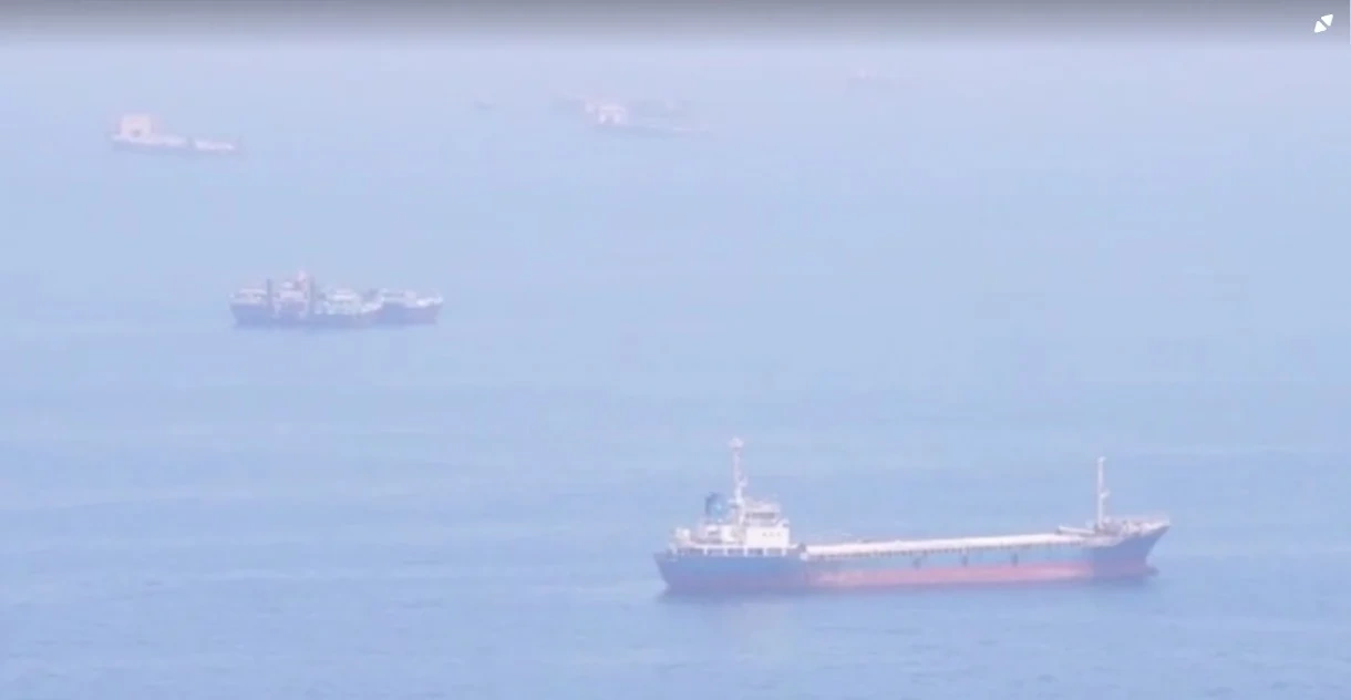 Iran tìm lối mở tại Hormuz giữa sức ép kinh tế