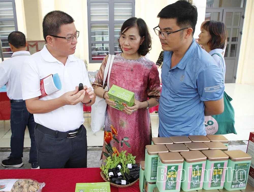 Tân Lạc mở hướng phát triển nông nghiệp hữu cơ